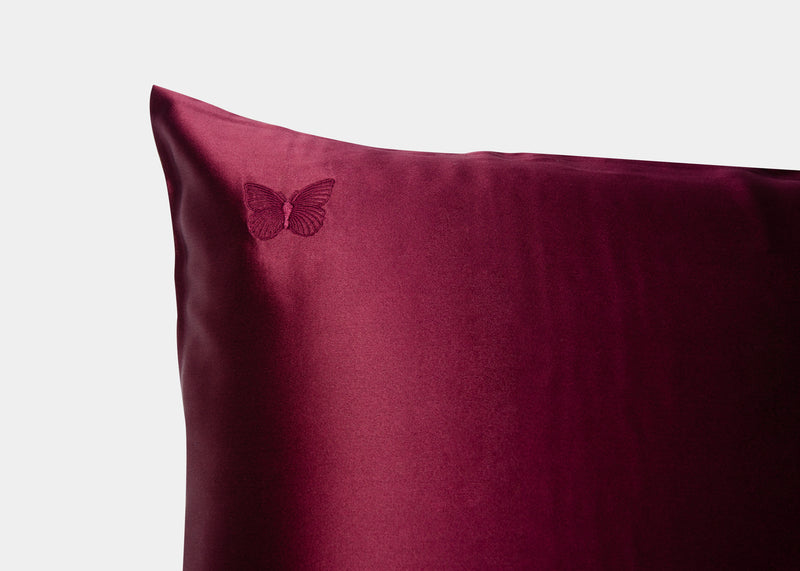 Silk Pillowcase: Dalliance